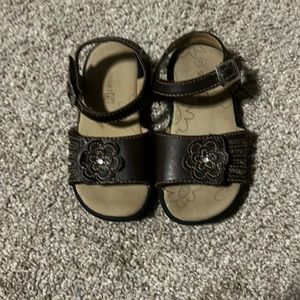 Smart Fit Sandals